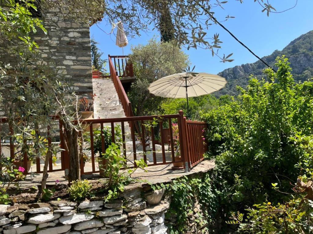Villa Valeondades à Valeontádes Extérieur photo