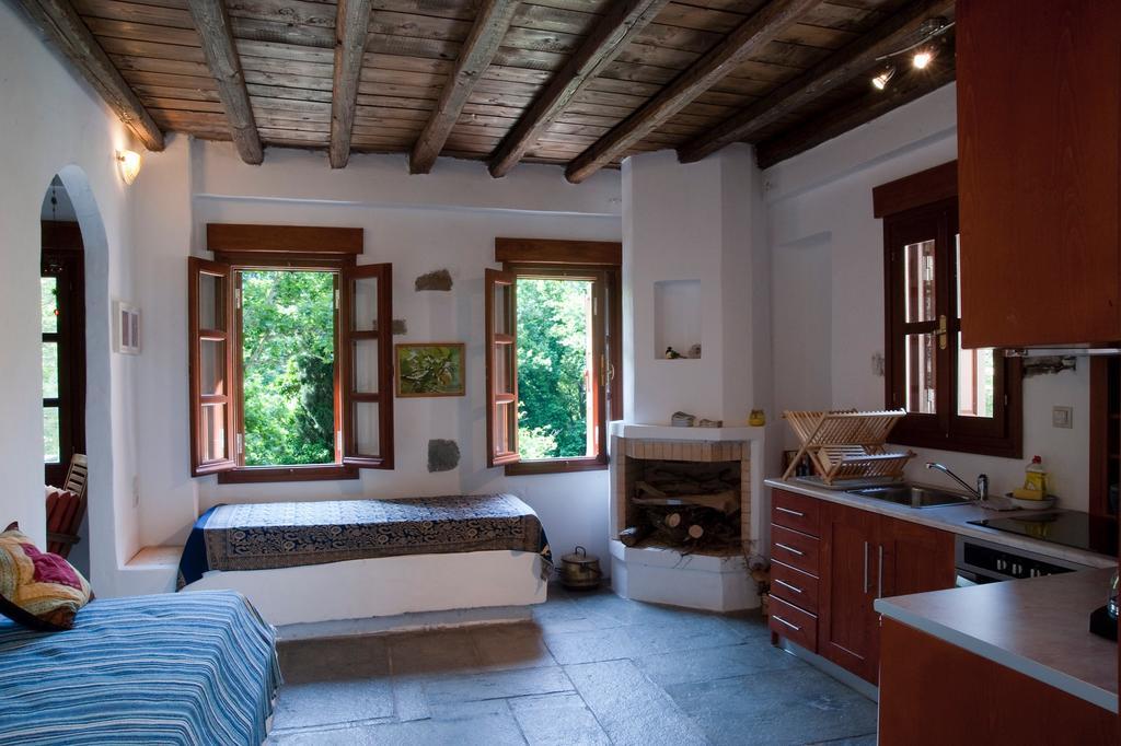 Villa Valeondades à Valeontádes Extérieur photo